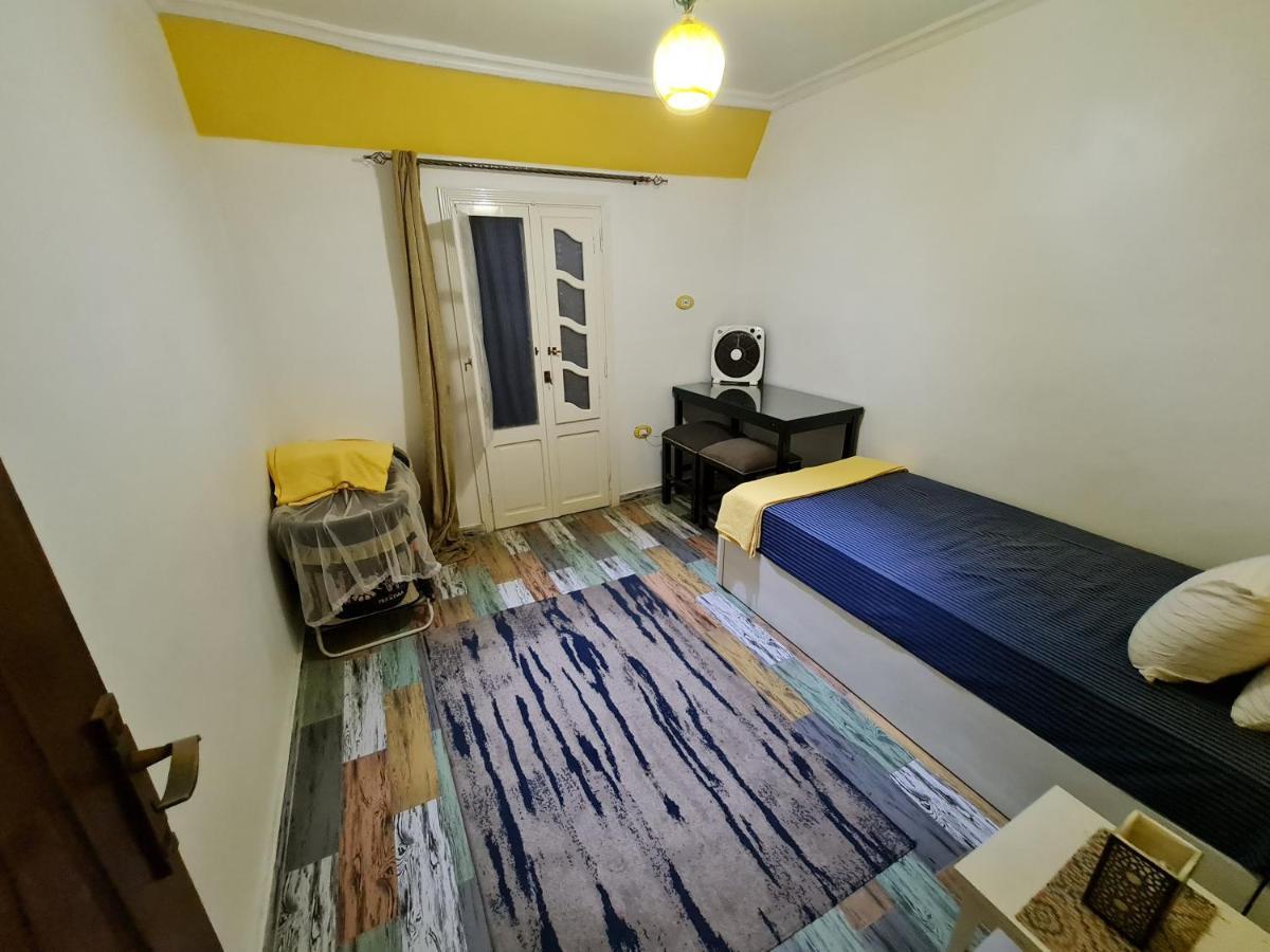 Sunny Modern Apartment With Good Internet, Near From City Center Of Alexandria Ngoại thất bức ảnh